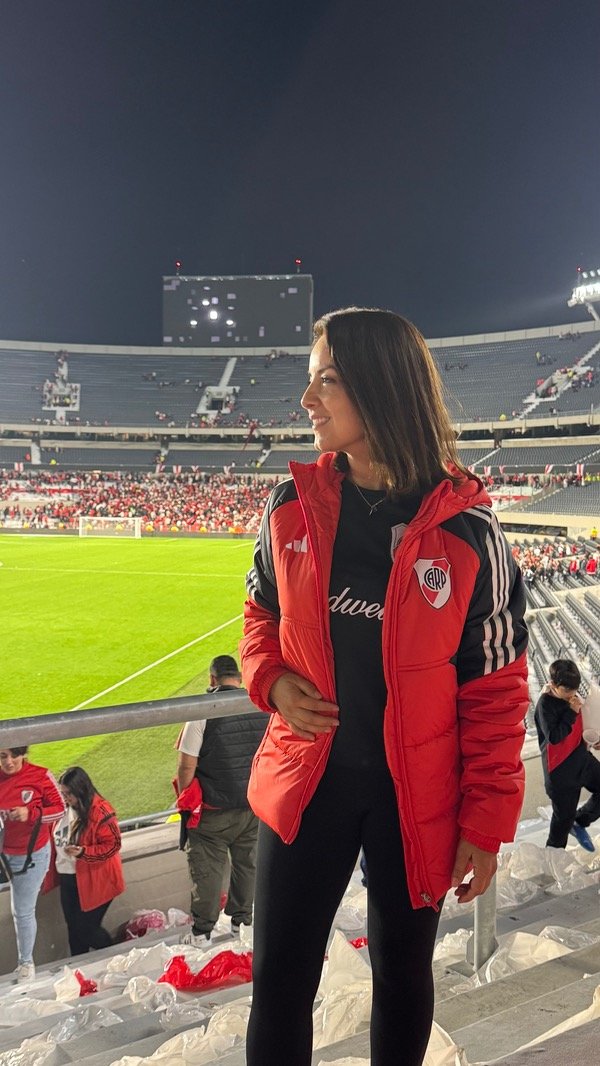 Producto - Camperon River Plate rojo
