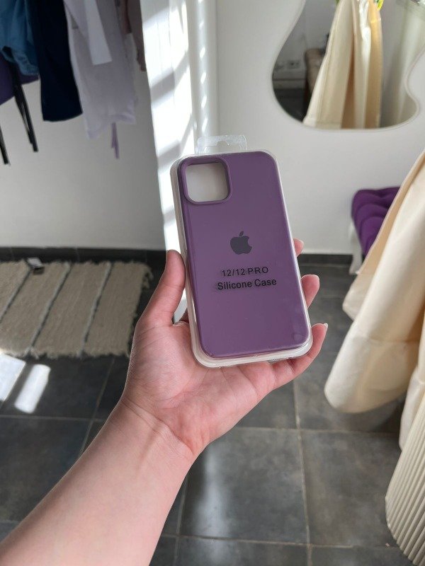 Producto - Silicone Case Violeta1  (Iphone 12/12 Pro)