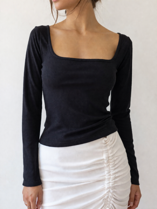 Producto - Remera escote "cuadrado"