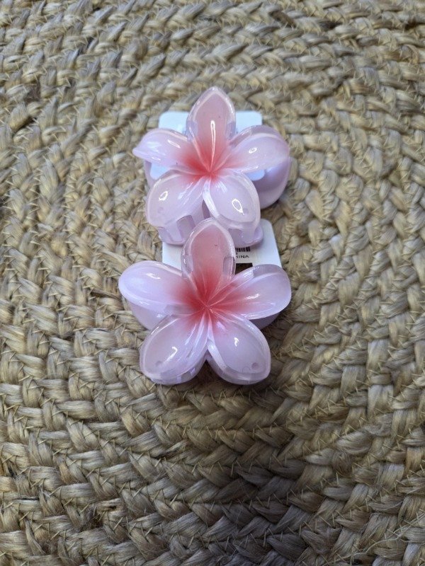 Producto - Broche mediano flor naranja por unidad