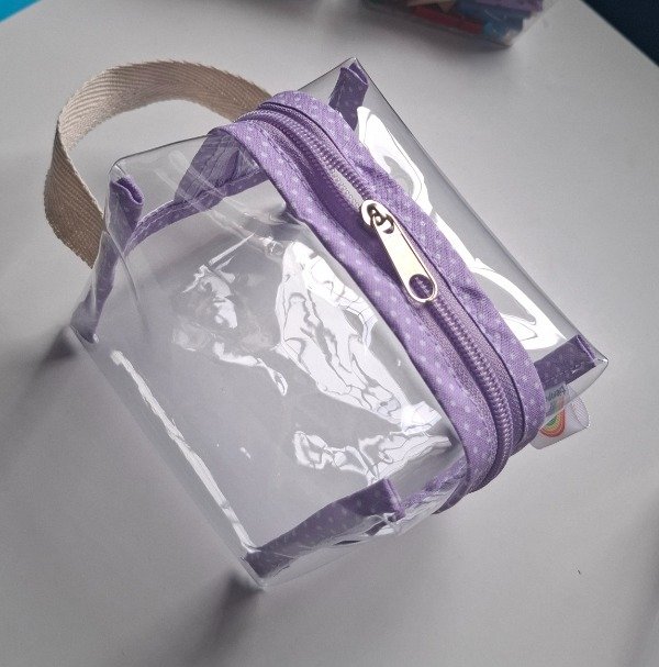 Producto - Minipocket Cristal Lunares Lila