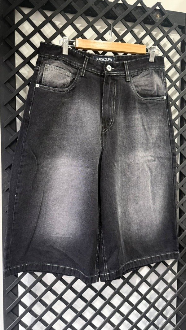 Producto - Bermuda super baggy gris