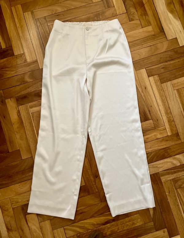 Producto - HYM TALLE XS SIN BOLSILLOS