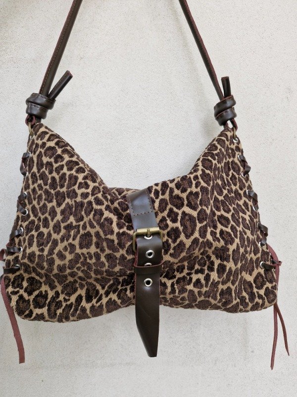 Producto - Revolución animal print marrones