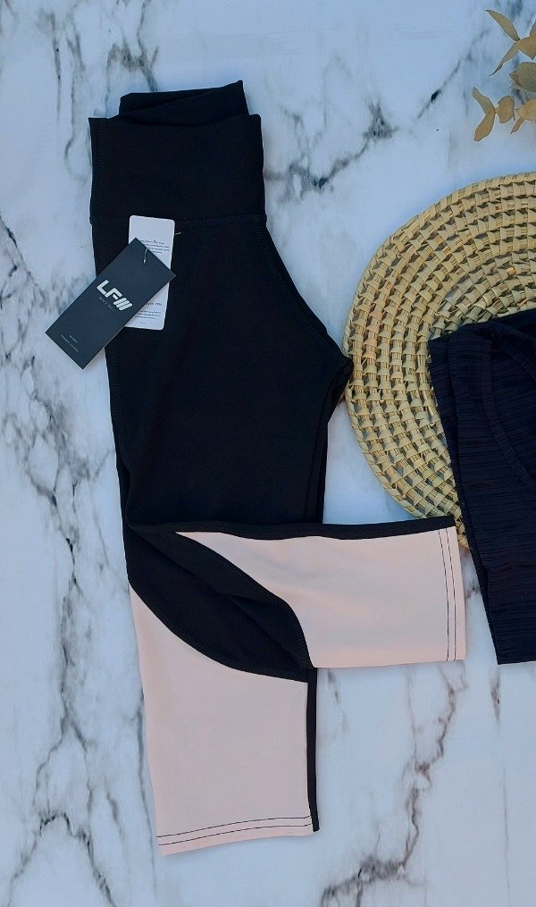 Producto - Capri Negro y Crema
