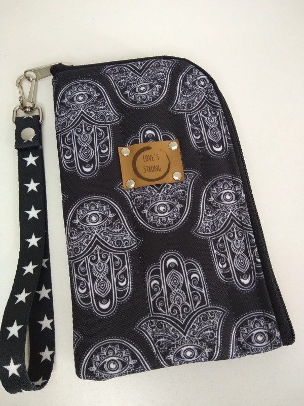 Producto - Porta celu-billetera Tokio. Black Hamsa