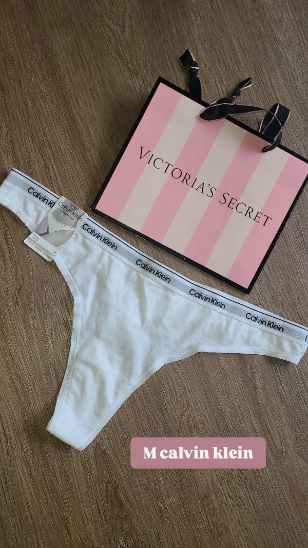 Producto - Less cotton logo Calvin Klein talle M