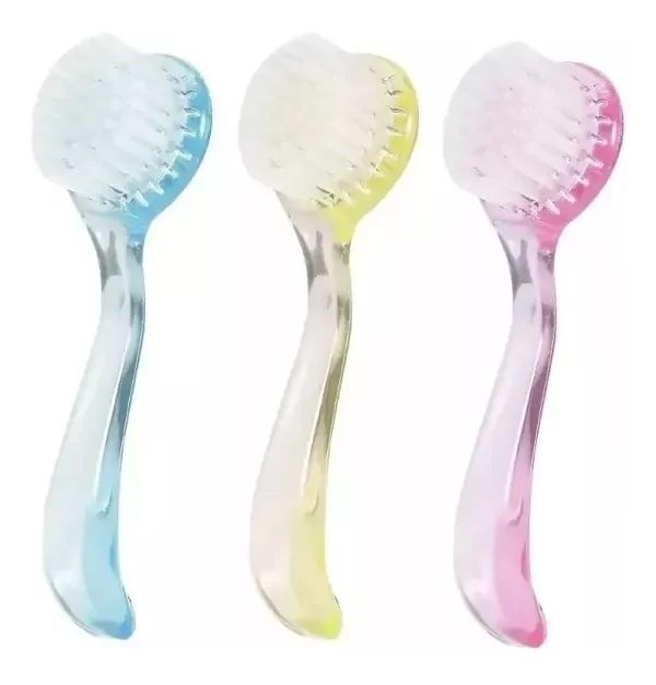 Producto - Cepillo redondo para uñas