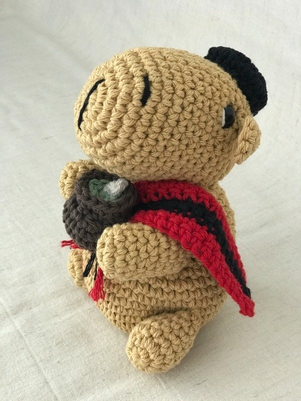 Producto - Amigurumi Carpincho con Poncho y Mate