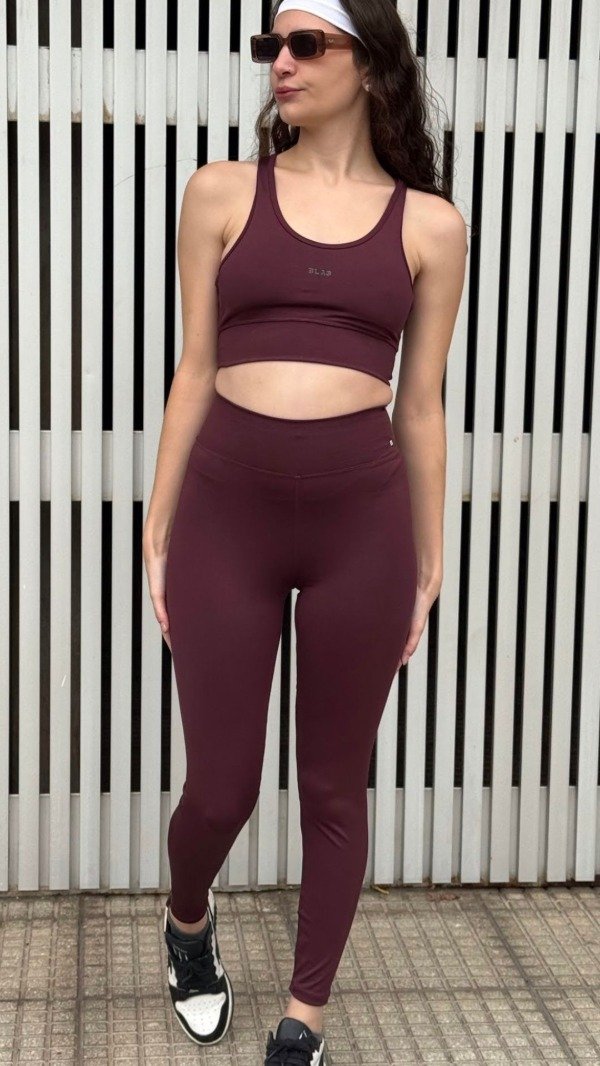 Producto - LEGGINGS 365 BORDO