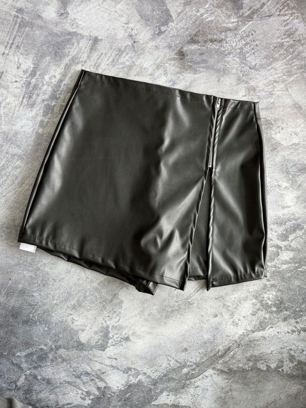 Producto - Short pollera cierre solapa