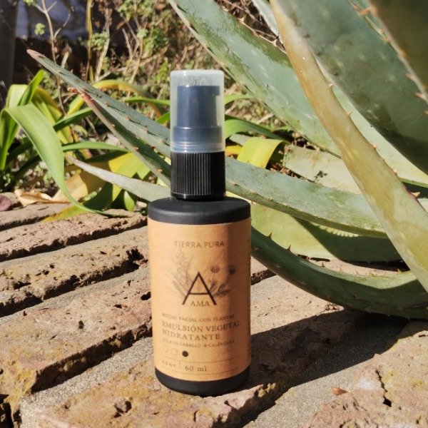 Producto - AMA Emulsión Facial Liviana Día Tierra Pura
