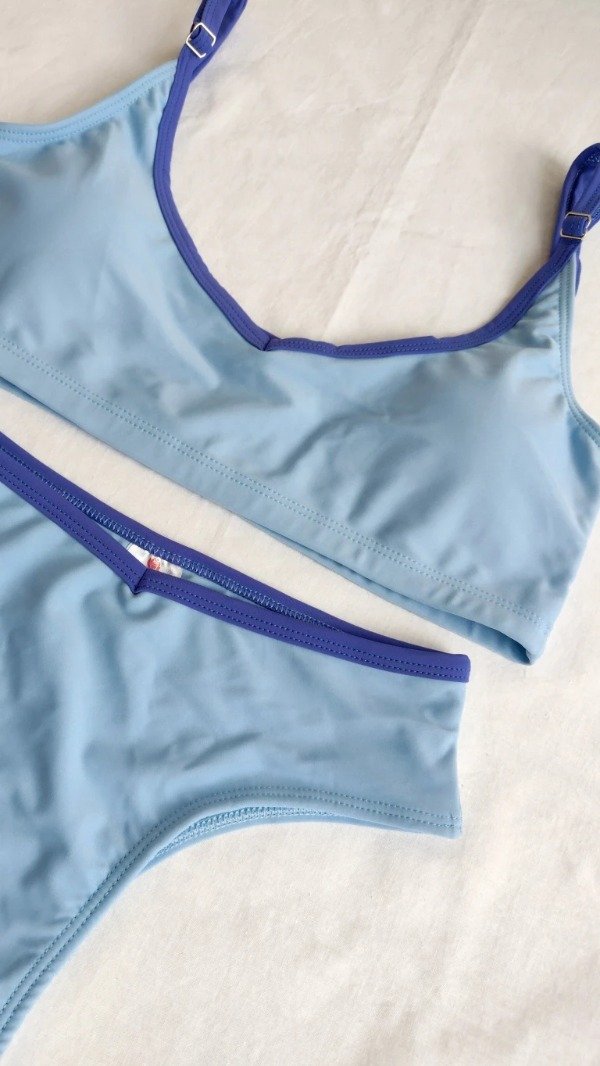 Bikini bicolor top v azul y celeste — imagen 3