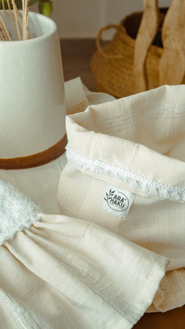 Producto - Toalla más canasta off white