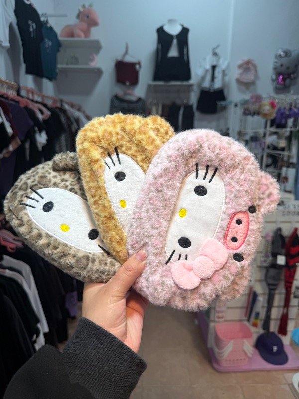 Producto - Porta cosmético Kitty Gyaru