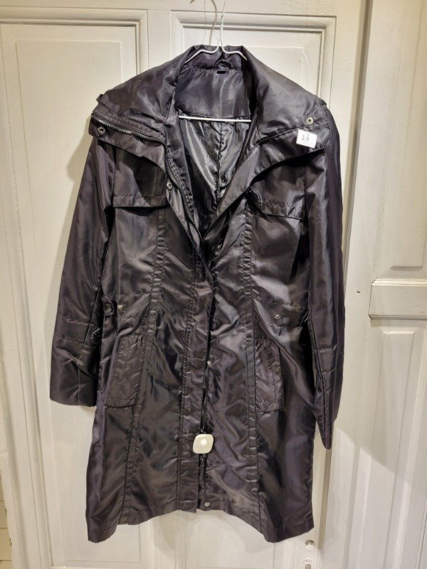 Producto - Piloto negro brillante Talle M - PRECIO: 70X