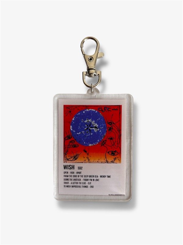 Producto - Llavero the cure