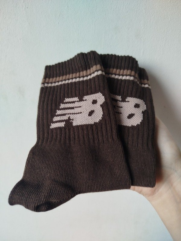 Producto - Tenis nb full color chocolate vintage