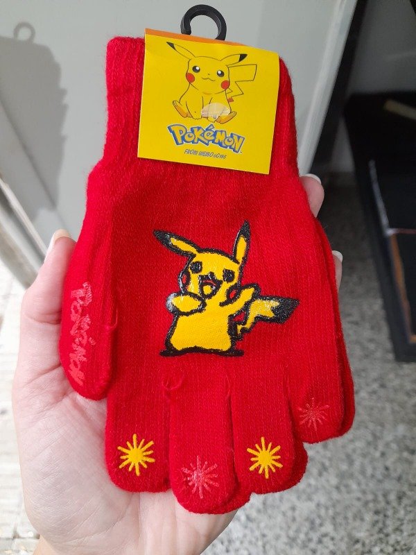 Producto - Guantes mágicos Pokémon