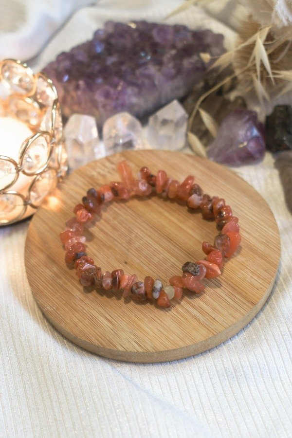 Producto - Pulsera elastizada de escallas de Ágata Cornalina