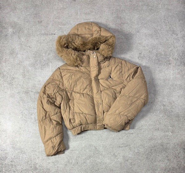 Producto - Puffer con piel jordan - 3