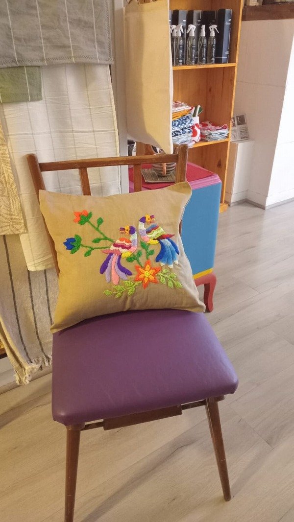 Producto - Funda bordada