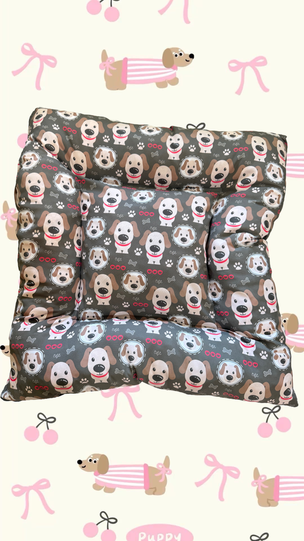 Producto - Colchoneta Gris perritos
