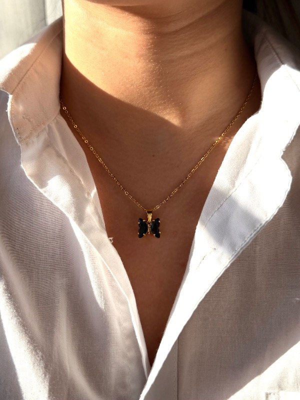 Producto - Collar dorado mariposa black - 1