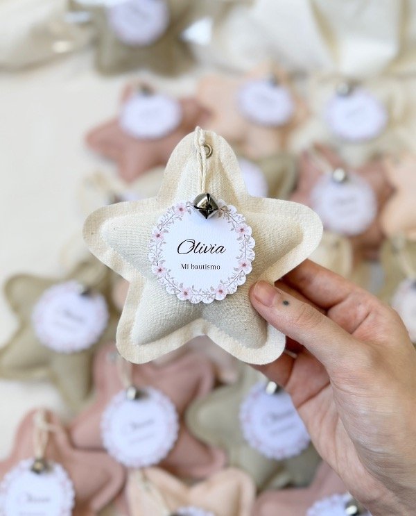 Producto - 20 unidades - Souvenir estrella de tela color natural - SIN borla