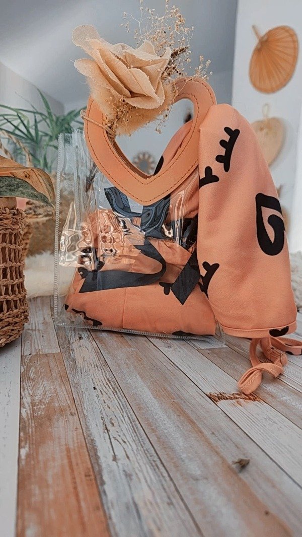 Producto - BOLSA MANIJA CORAZÓN