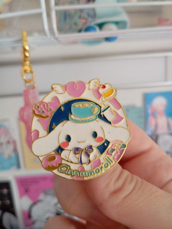 Producto - Cinnamoroll Pin Metálico