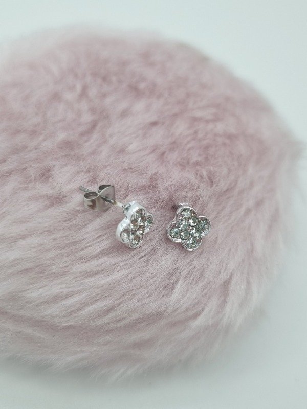 Producto - Aros acero quirurgico pasante van cleef plat strass