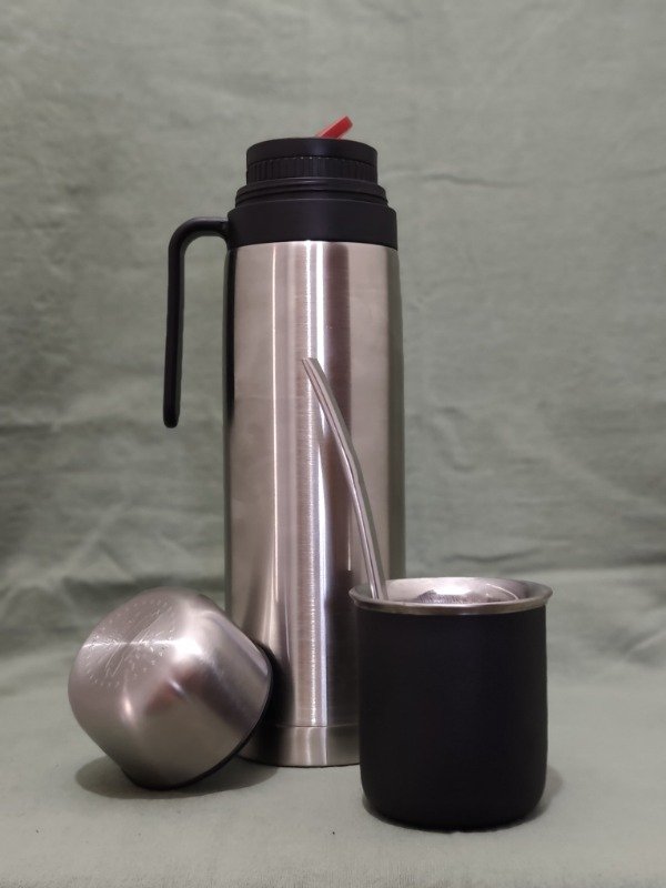 Producto - SET DE MATE ACERO + TERMO MEDIA MANIJA