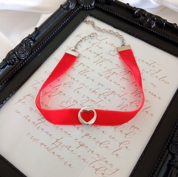 Producto - Choker Corazon Red