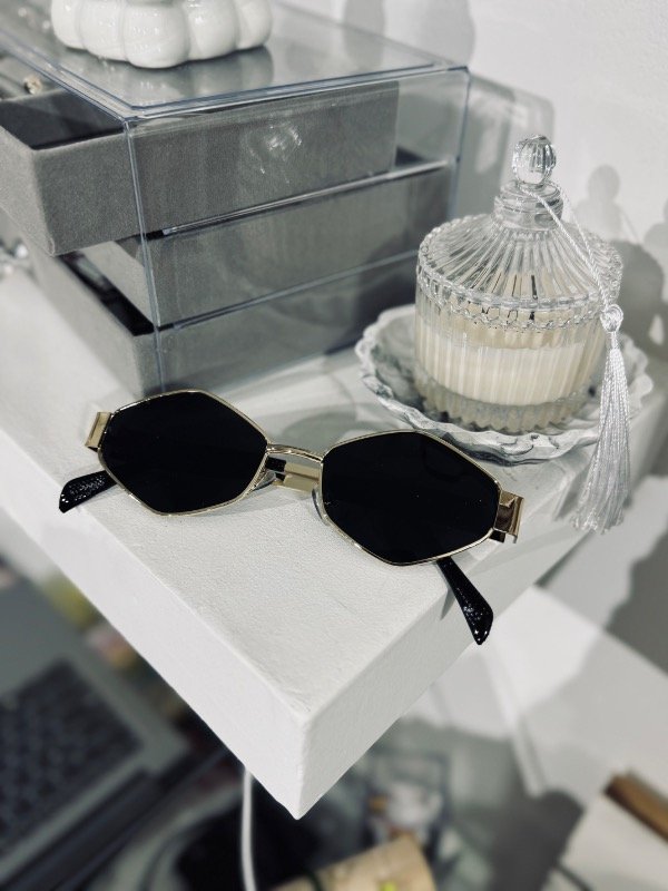 Producto - Gafas ROMBO (Negro con dorado)