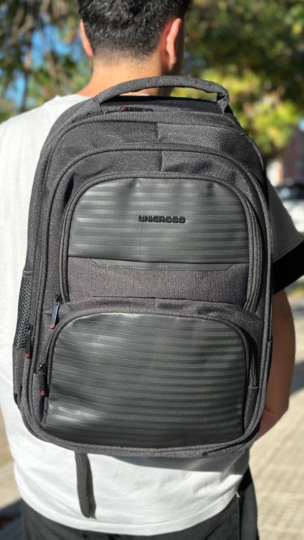 Producto - Mochila urbana Unicross 62744