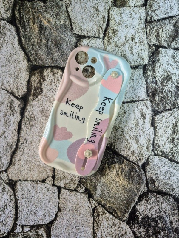 Producto - Funda tpu diseño con strap Iphone 13 smile