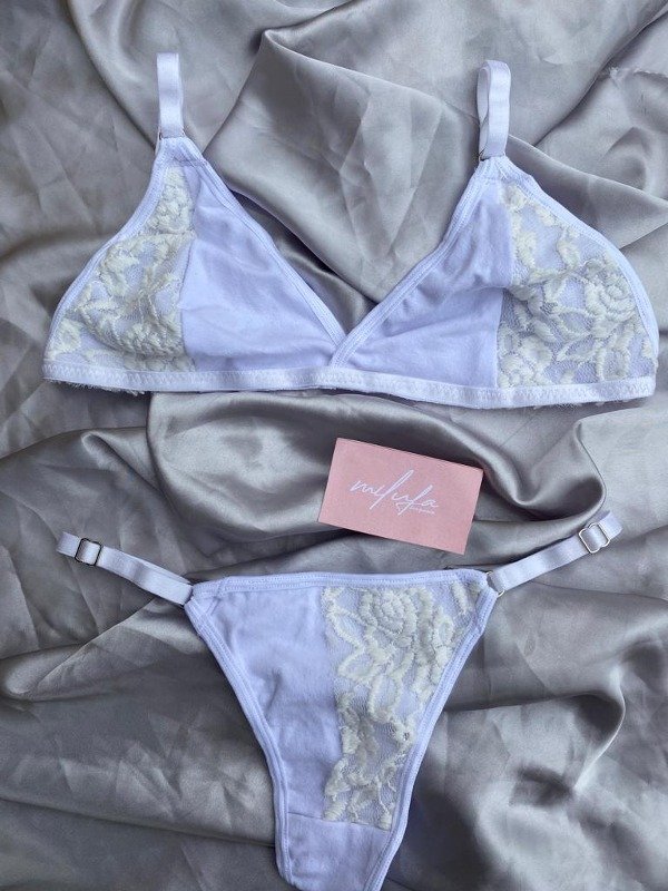 Producto - CONJUNTO TRIANGULO DE ALGODON CON DETALLES DE ENCAJE Y LESS REGULABLE