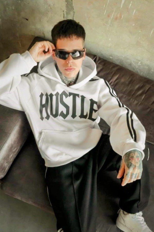 Producto - BUZO HUSTLE