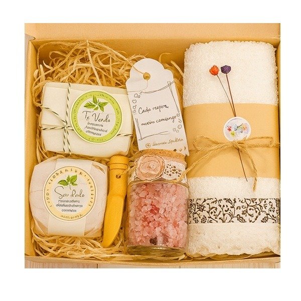 Producto - Set spa Té vede, sándalo y Rosas.