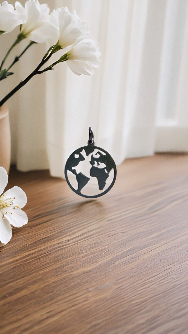 Producto - Dije ACERO BLANCO Mapa Mundi