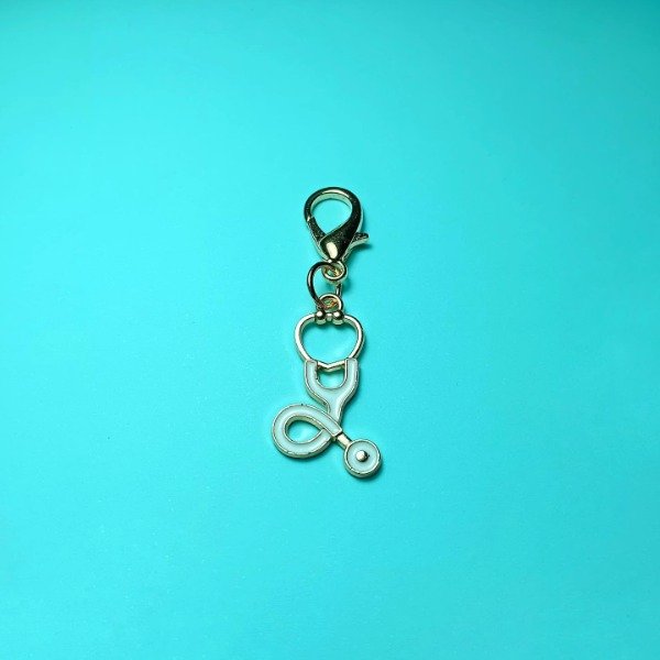 Producto - Charm Estetoscopio