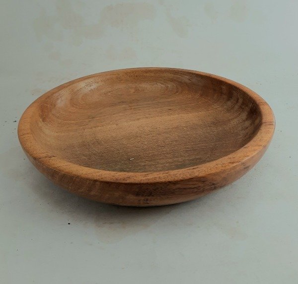 Producto - Fuente 22cm de diametro encerada