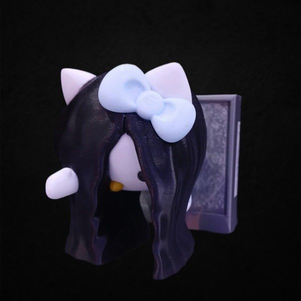 Producto - Hello Kitty Samara Morgan "El Aro"