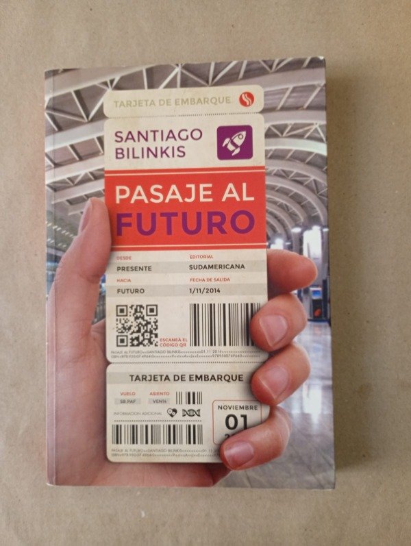 Producto - Pasaje al futuro - Santiago Bilinkis - Sudamericana 2014