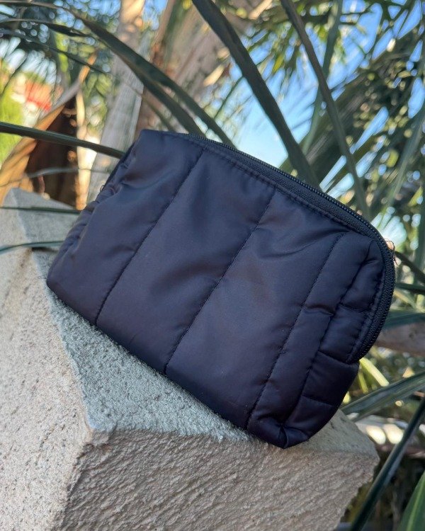 Producto - Neceser puffer negro