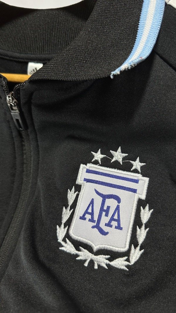Producto - Campera Argentina Adidas Anthem Alternativa 2026 - 2