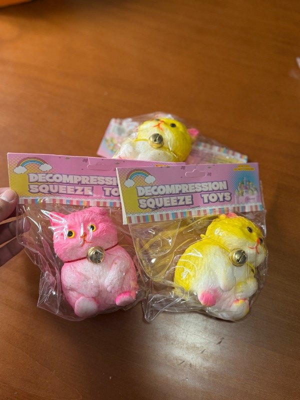 Producto - Squishy gato cascabel grande