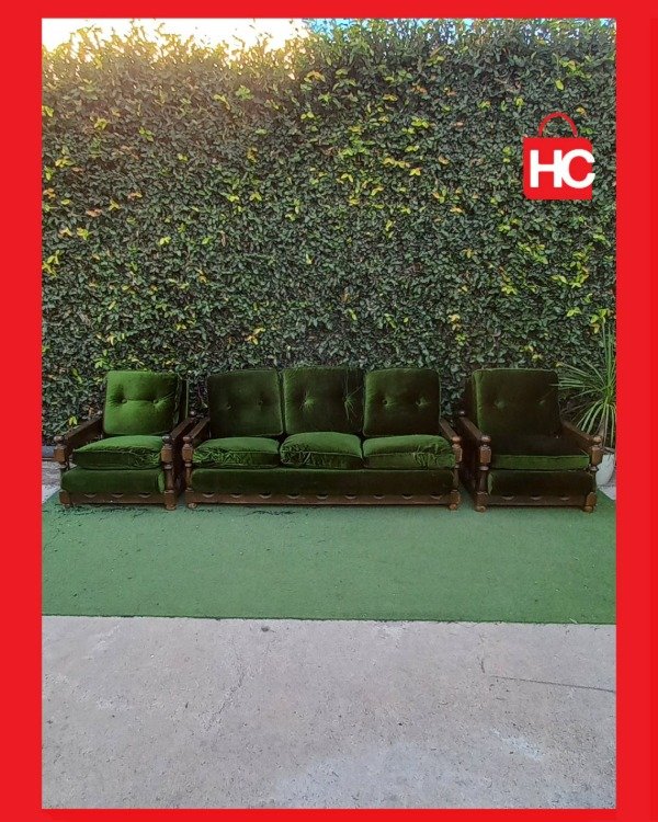 Producto - Juego de living vintage de madera maciza con sillón 3 cuerpos y 2 individuales
