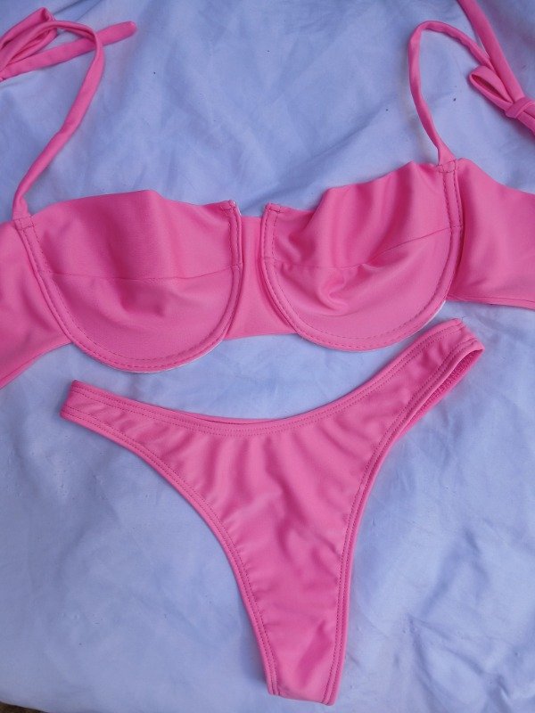 Bikini con aro rosa talle 90
